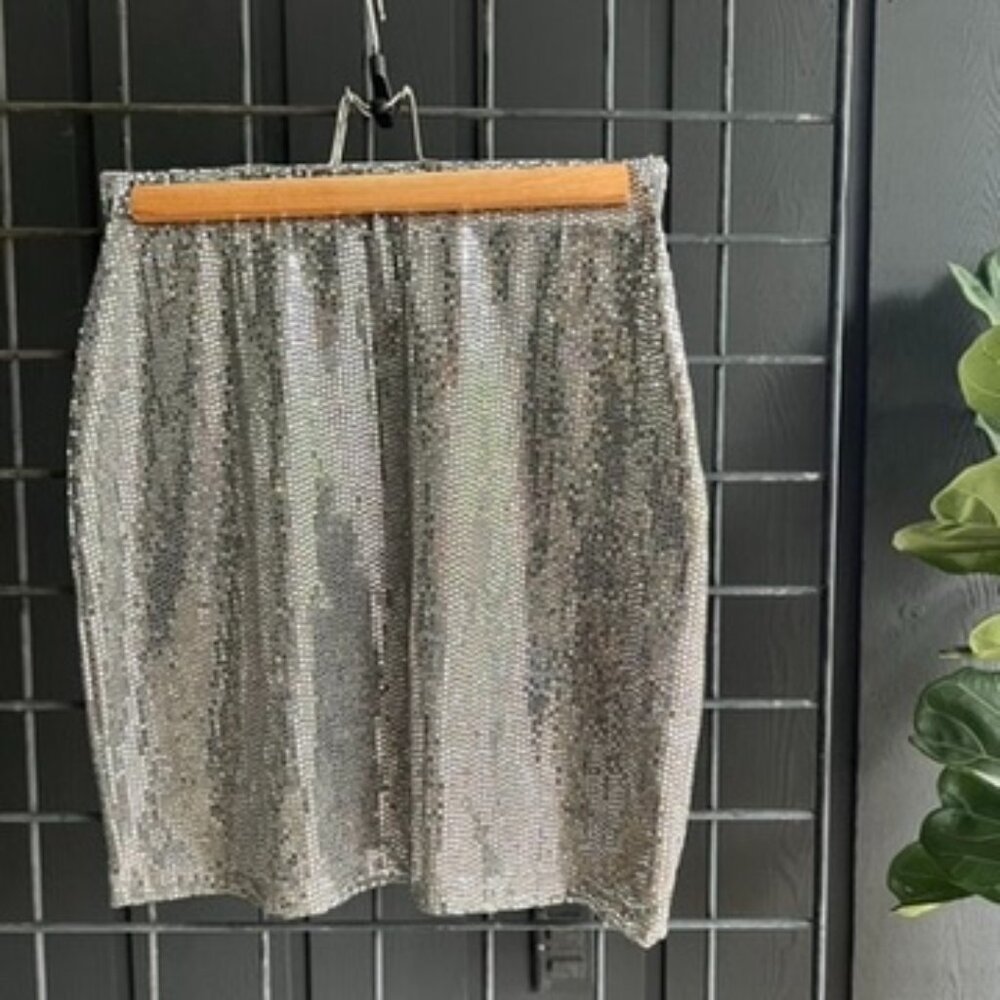 Size M - Pieces - Silver Sequin Skirt - Only Worn Once
